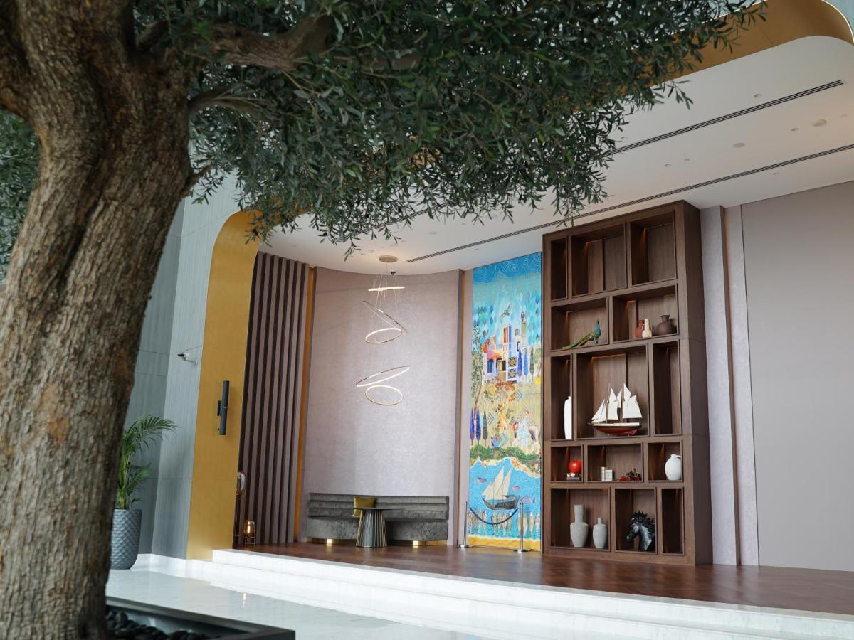 Movenpick Jumeirah Village Triangle Dubai Bagian luar foto The interior of the new synagogue